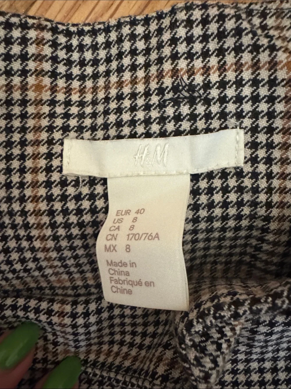 H&M Size M High-Waist Gingham Paperbag Office Skirt in Black & White